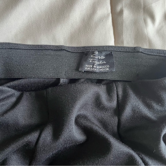 Pleated Skirt - Picture 4 of 4